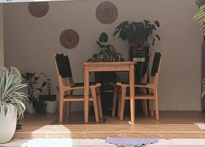 Cozy House In Nusa Dua