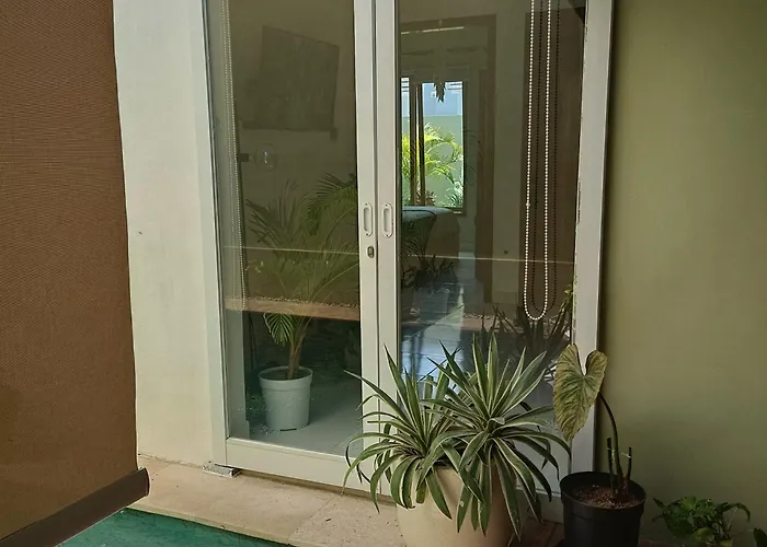 Cozy House In Nusa Dua Vakantiehuis *